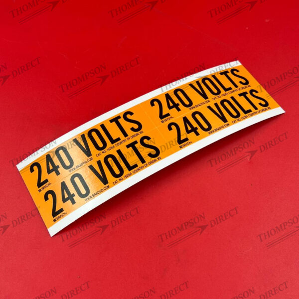 TD-EP-027 240 VOLTS LABEL